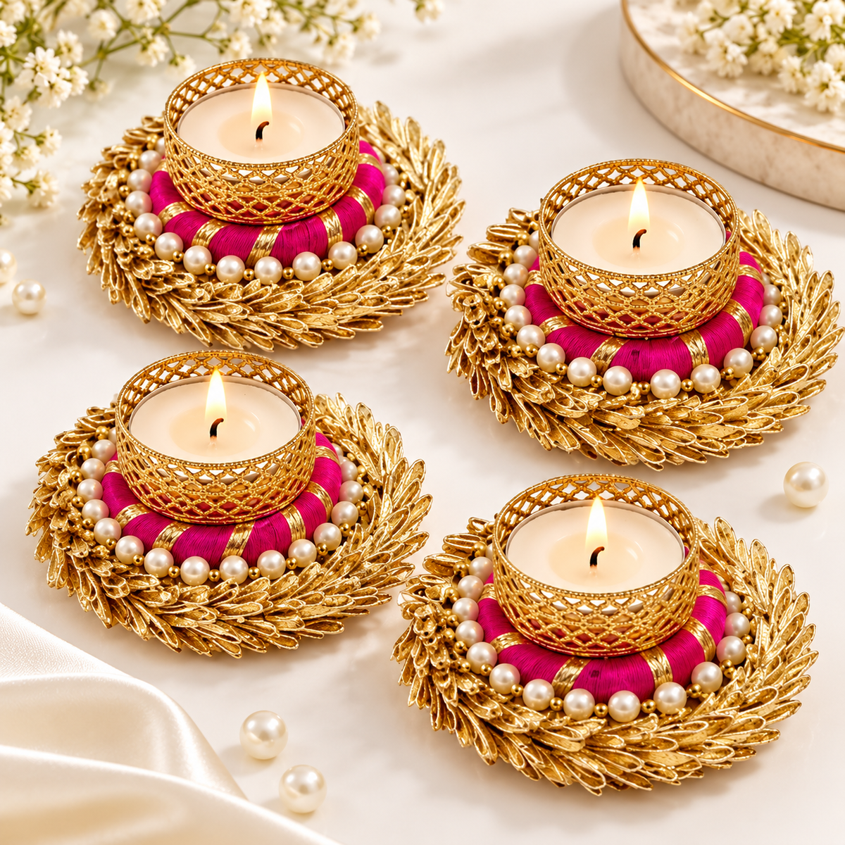 Elegant T-light holder Set Of 4