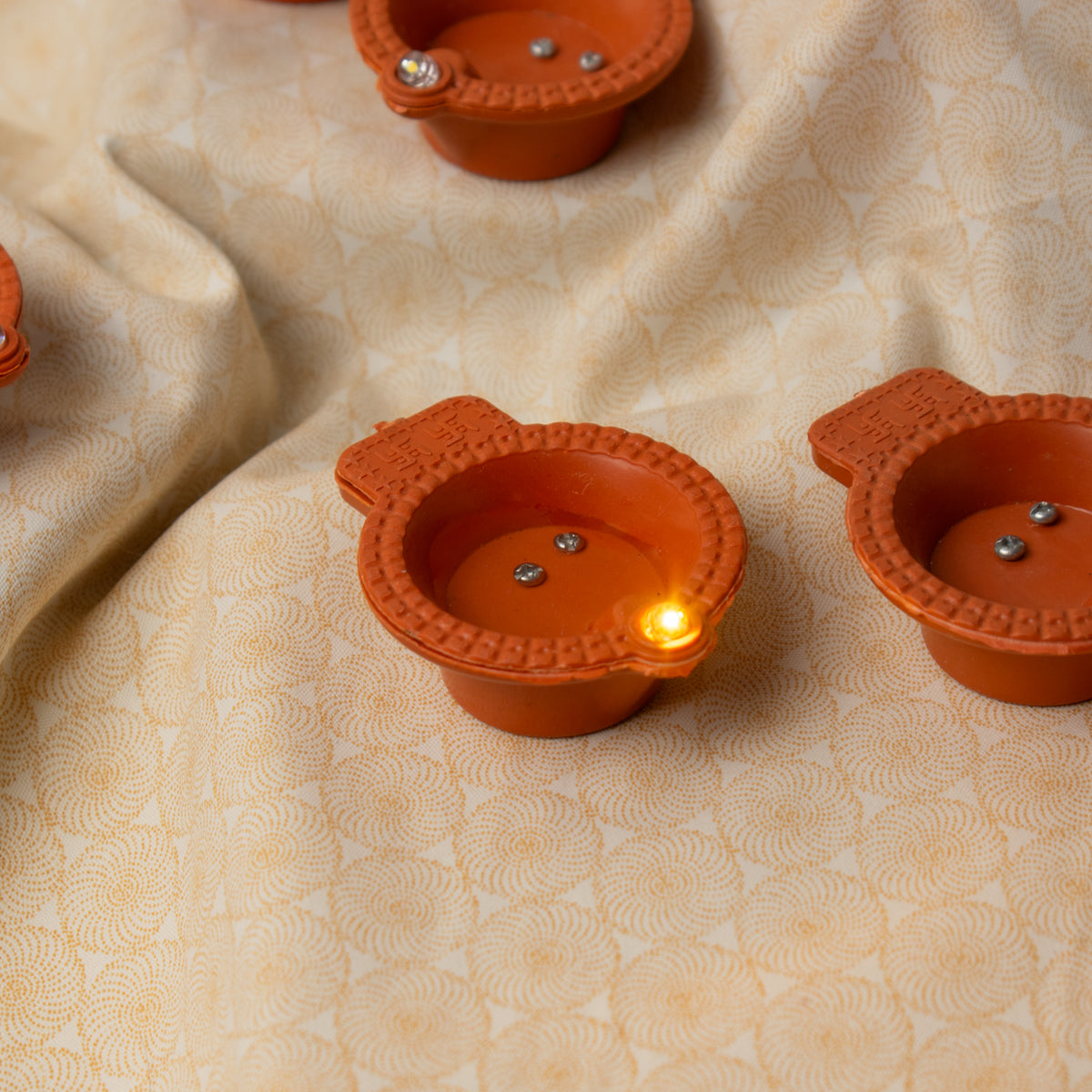 Farmaishy Water LED Diya Set Of 6