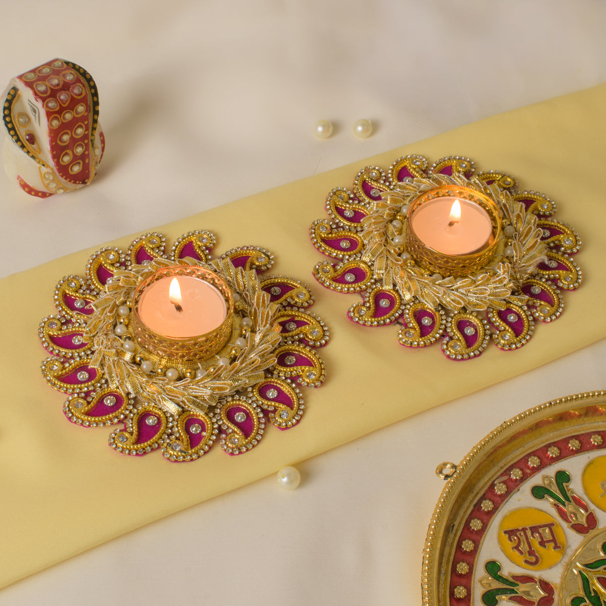 Decorative Paisley T-Light Candle Holder with Golden Embellishments (Set of 2)
