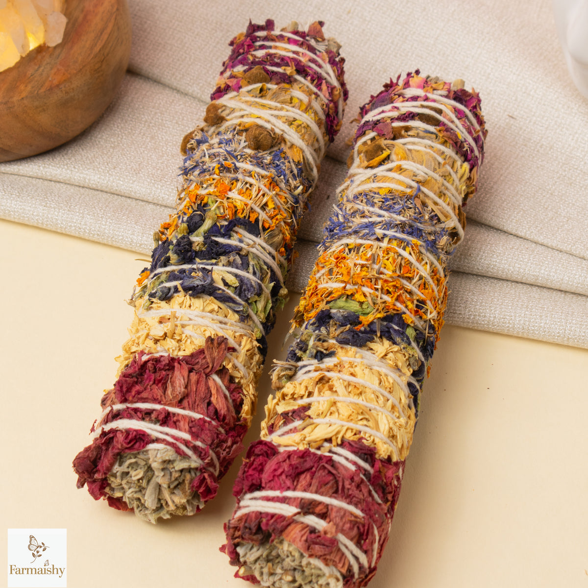 Farmaishy Natural Mix Flower Cleansing & Chakra Healing Sage Smudge Sticks